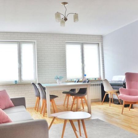 Apartament Promyczek Hajnówka Esterno foto