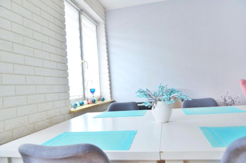 Apartament Promyczek Hajnówka Esterno foto